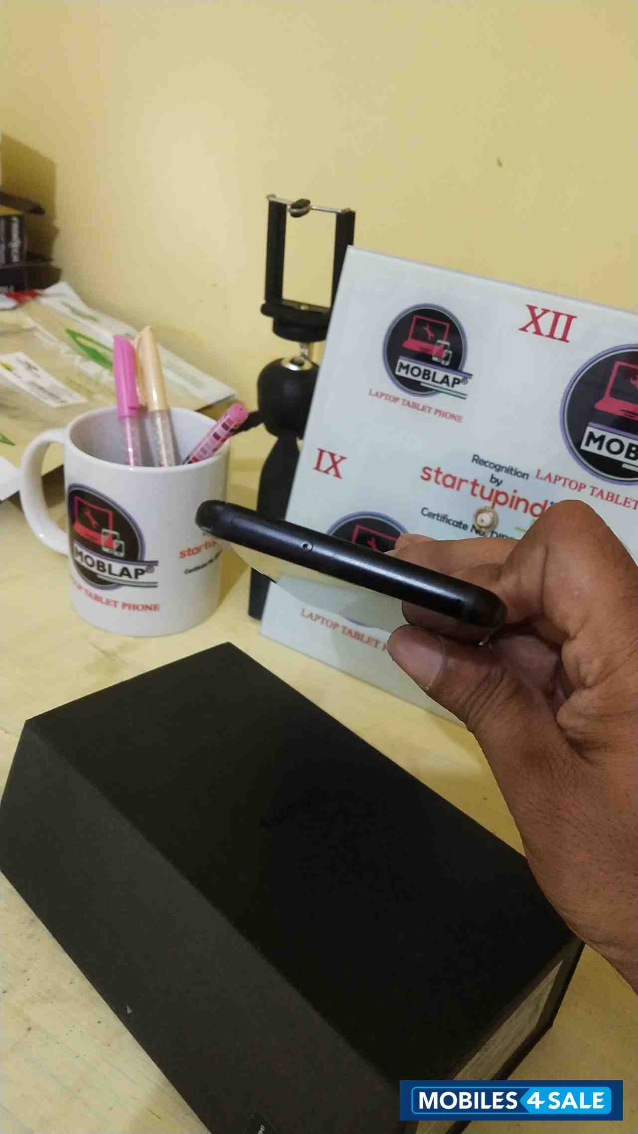 Samsung  Galaxy S10 Plus (8GB/128GB)