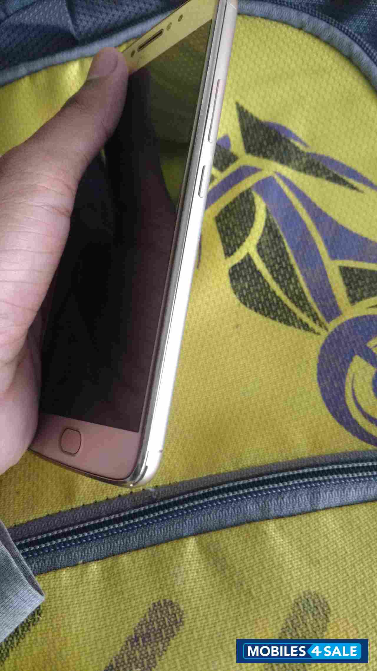 Motorola  Moto e4 plus