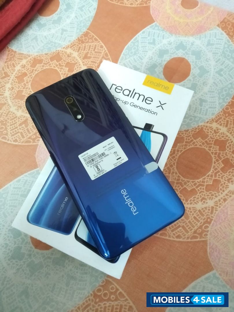 Blue Realme  X