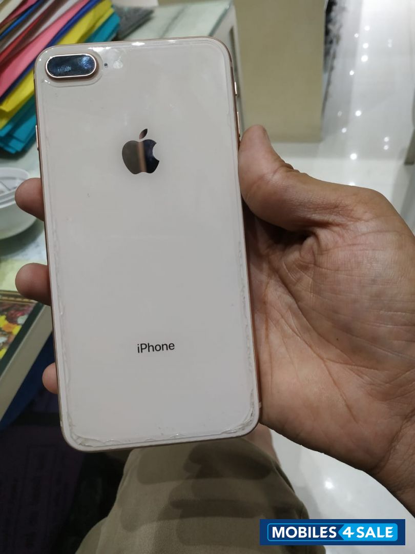 Rose Gold Apple  Iphone 8 plus