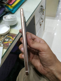 Rose Gold Apple  Iphone 8 plus