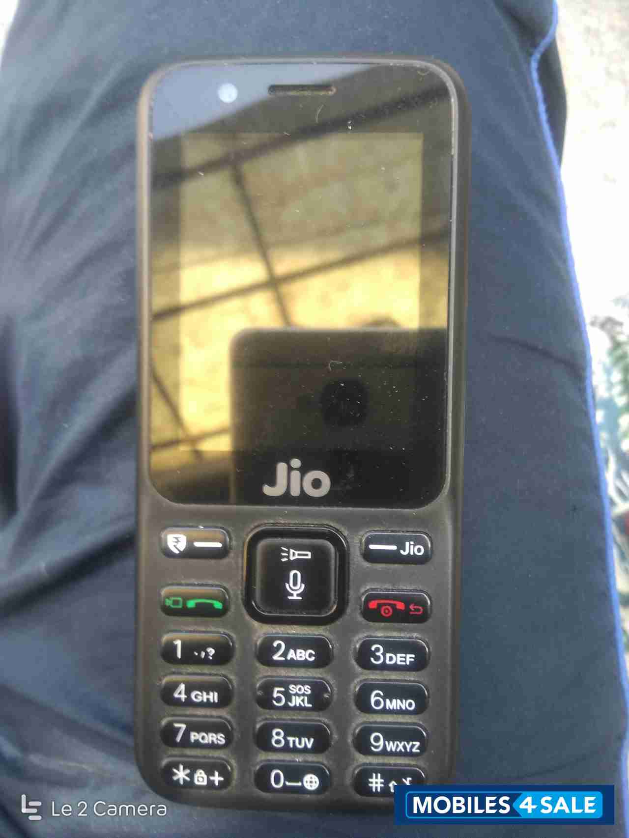 Jio  LYF F81E