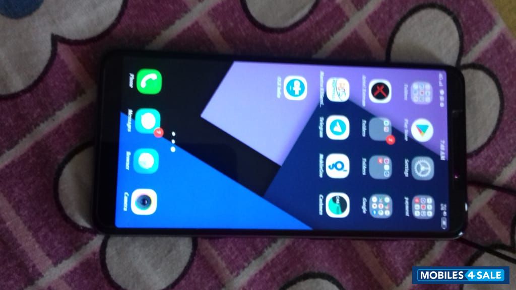 Vivo V7 plus