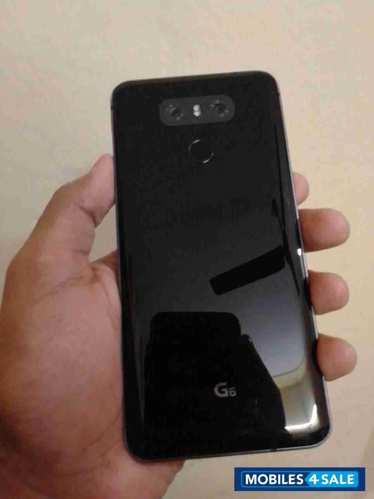Black LG  G6
