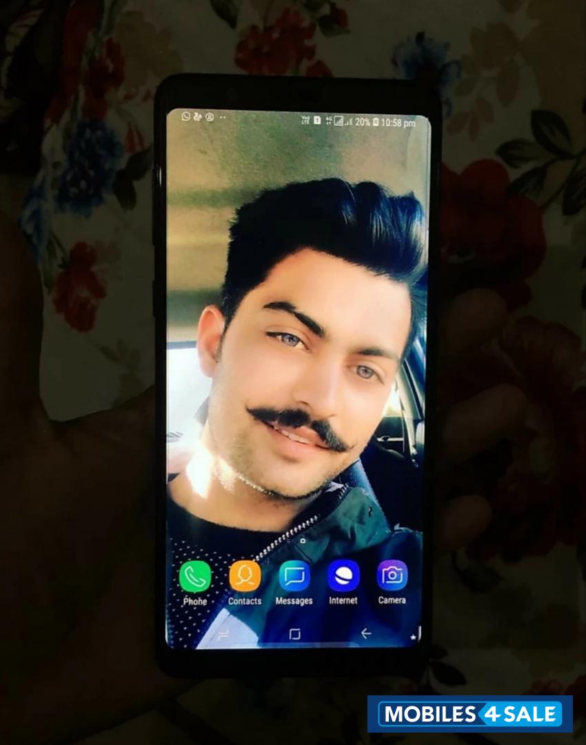 Samsung  Galaxy A8 star