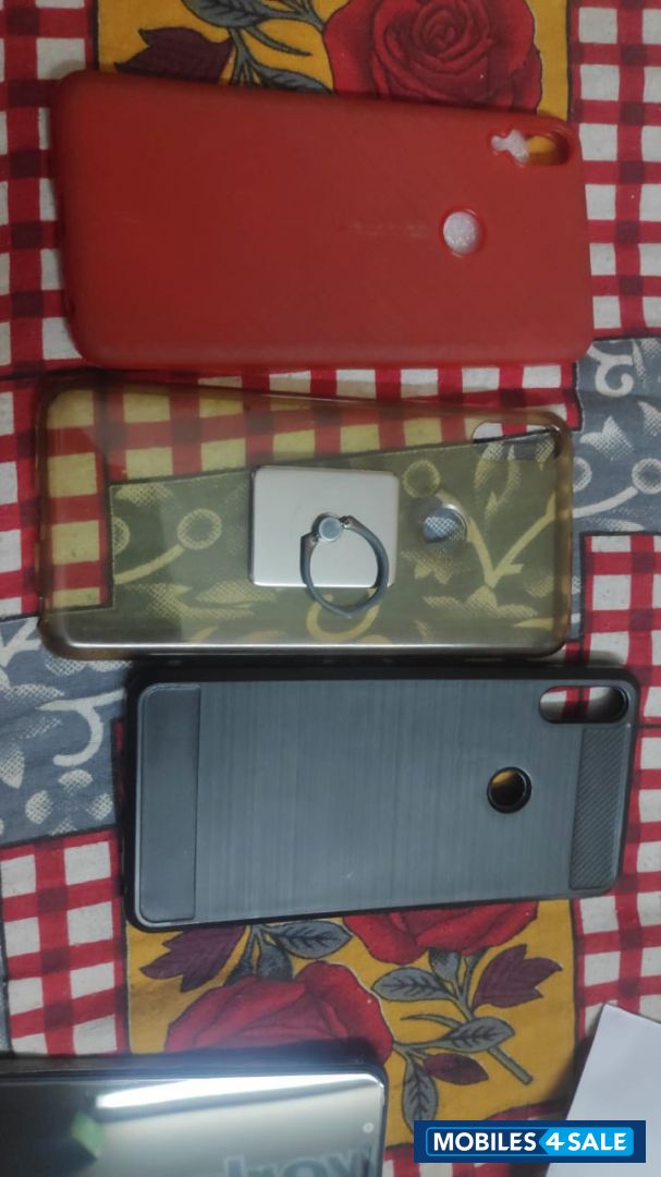 Asus  Zenfone max pro m1