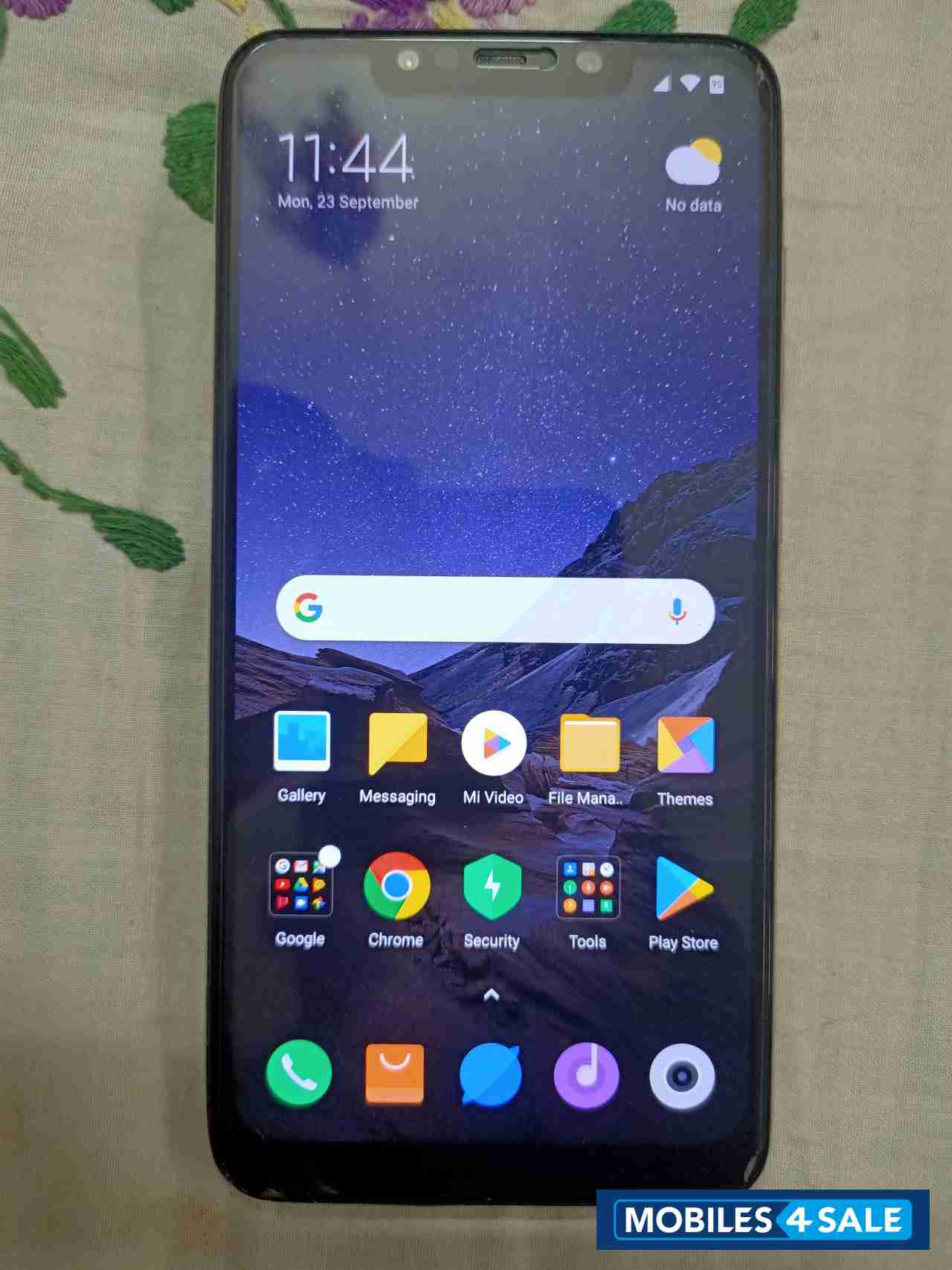 Xiaomi  Poco f1 6/128