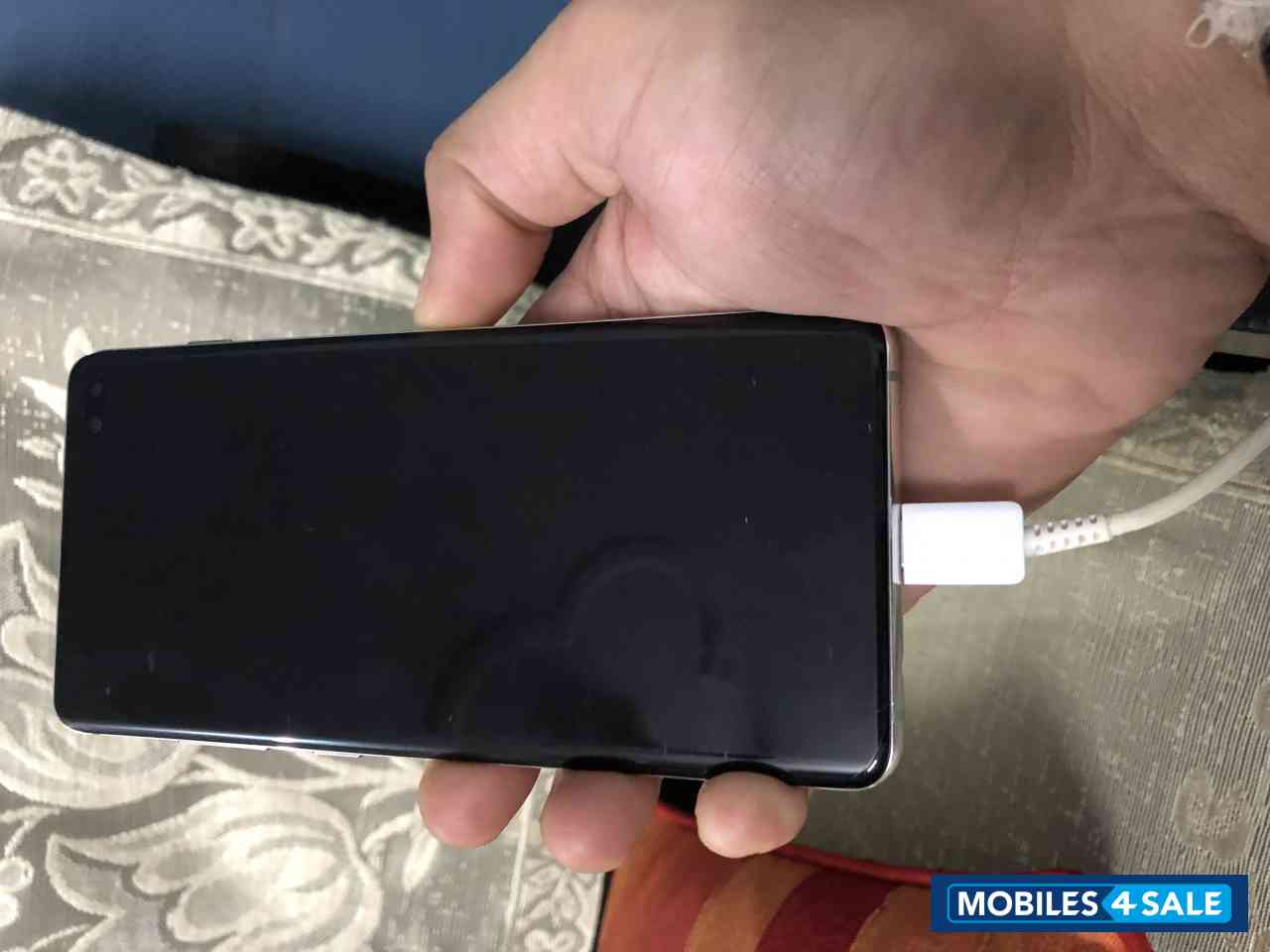 Samsung  Galaxy s10+