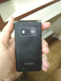 Samsung Galaxy golden Flip phone I9230