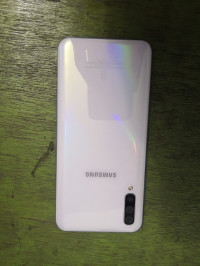 Samsung  A50