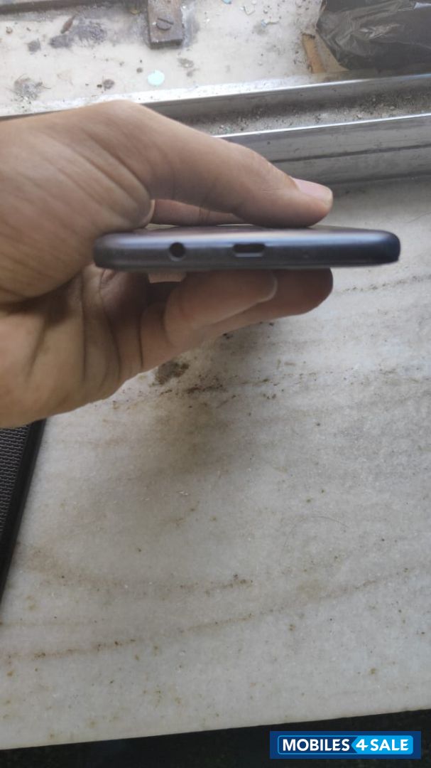 Samsung  Galaxy j7 prime