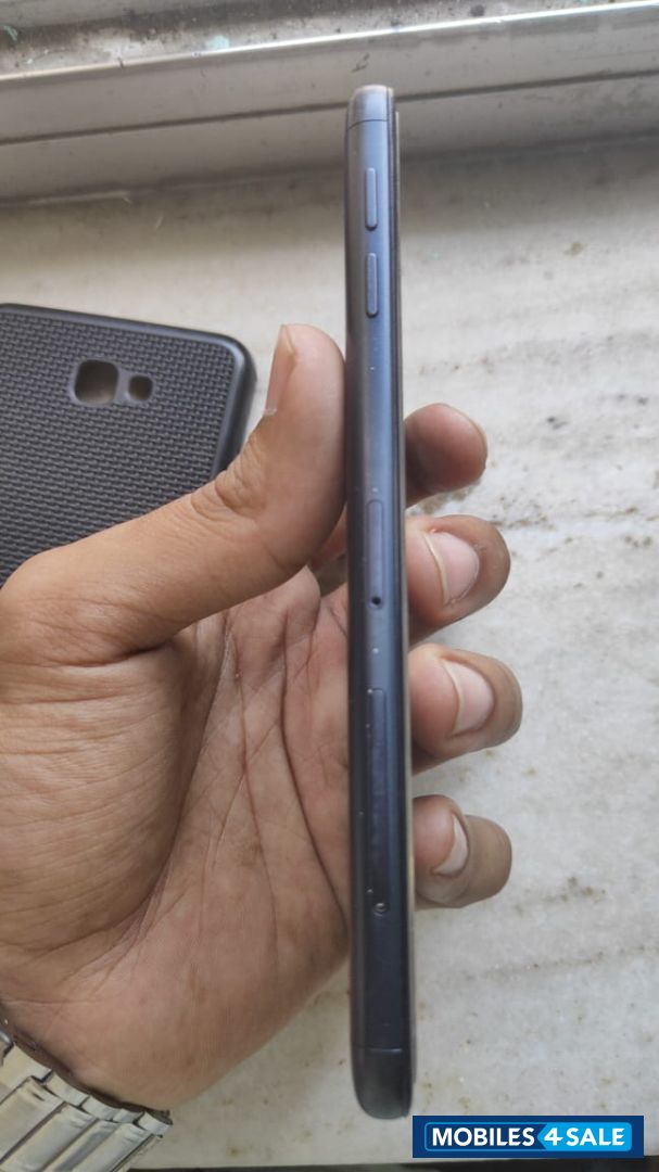 Samsung  Galaxy j7 prime