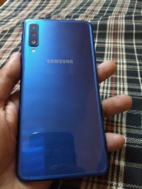 Blue Samsung  Galaxy A7
