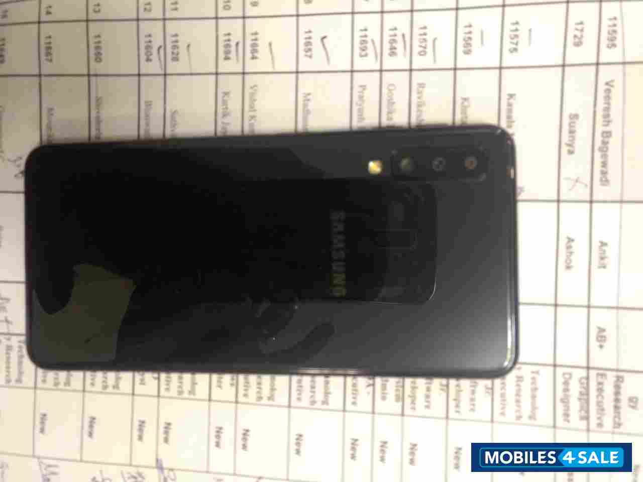 Black Samsung A-series Galaxy A7 2018