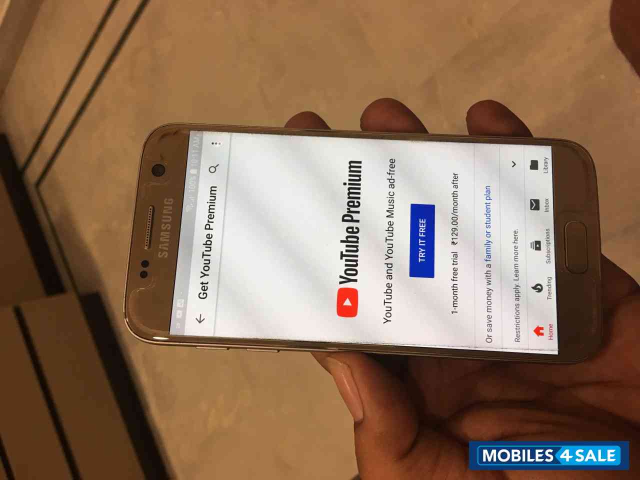 Gold Samsung S-series galaxy s7 Gold Samsung S-series galaxy s7