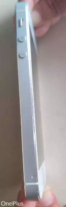 Silver Apple  iPhone 5s- 8GB