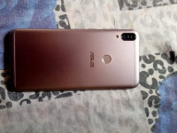 Asus  Asus zenfone max pro 1 6gb ram