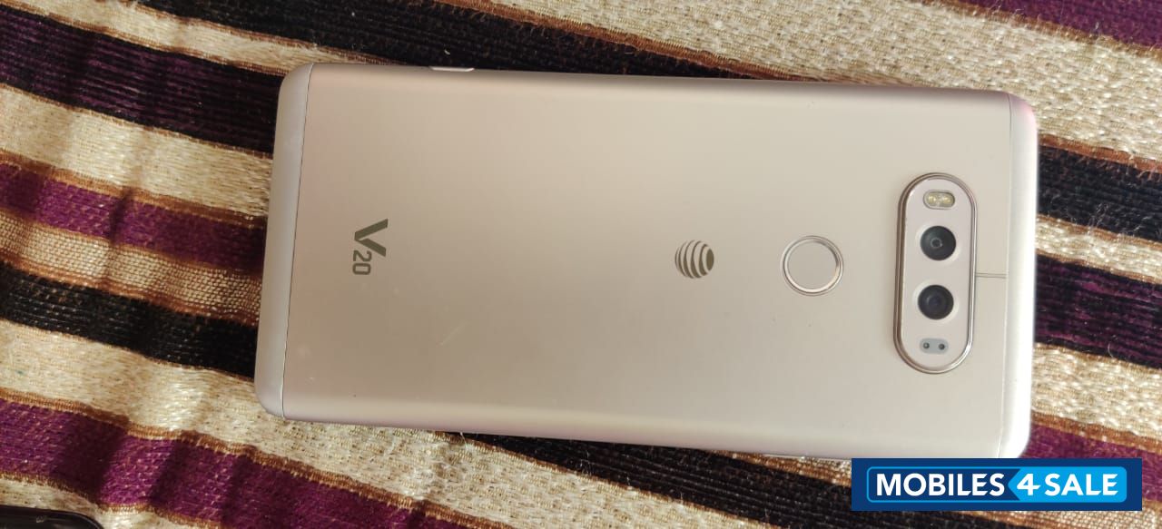 LG  Lg v20 4GB 64gb