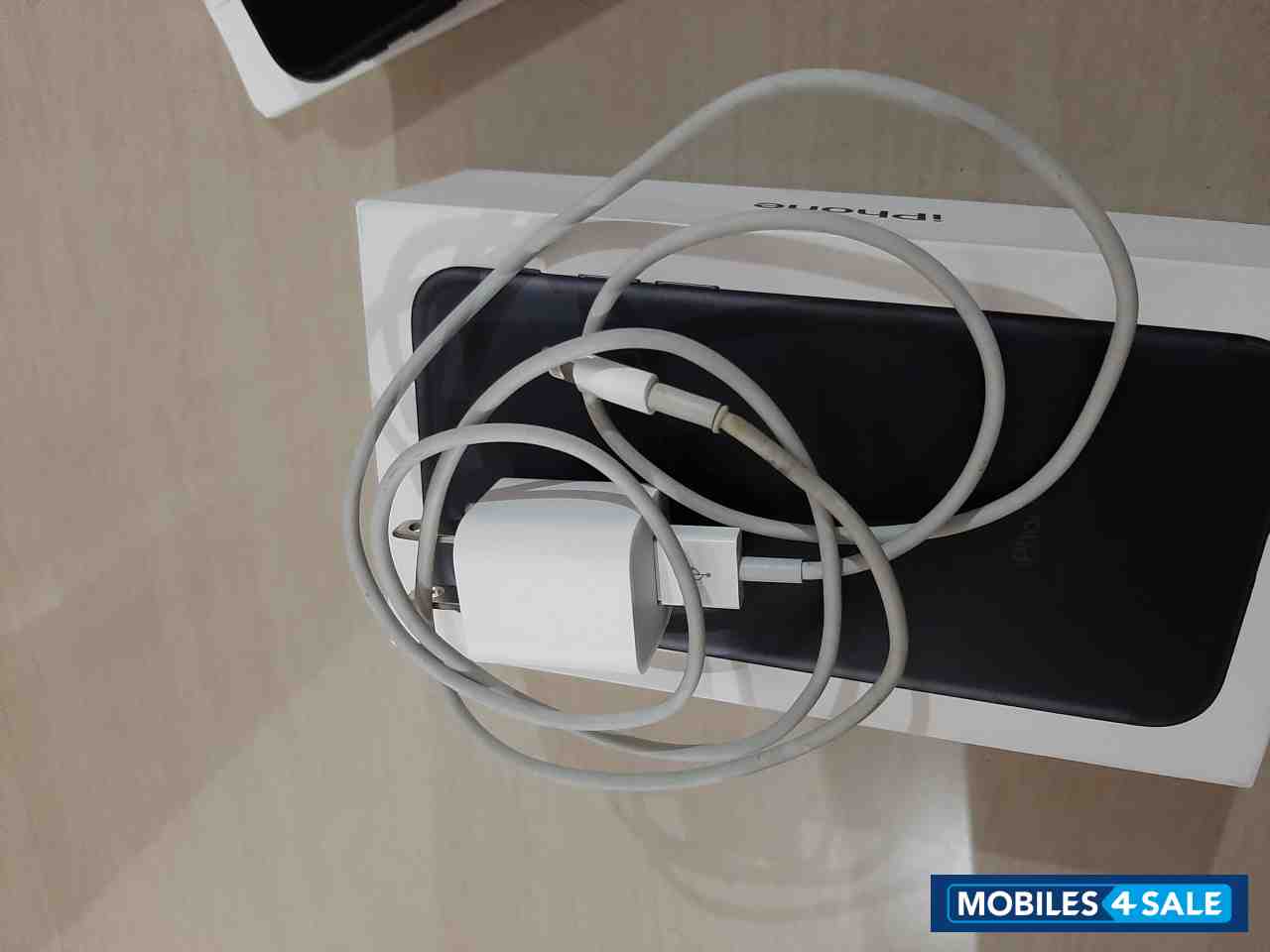 Apple iPhone 7 128 gb Apple iPhone 7 128 gb