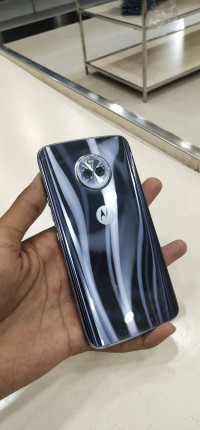 Amazon  Moto x4