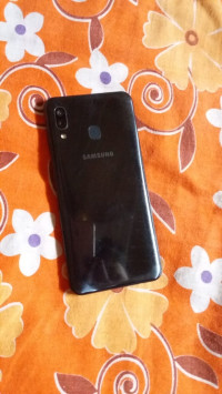 Samsung  A30