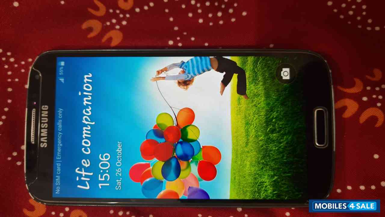 Black Samsung Galaxy S4