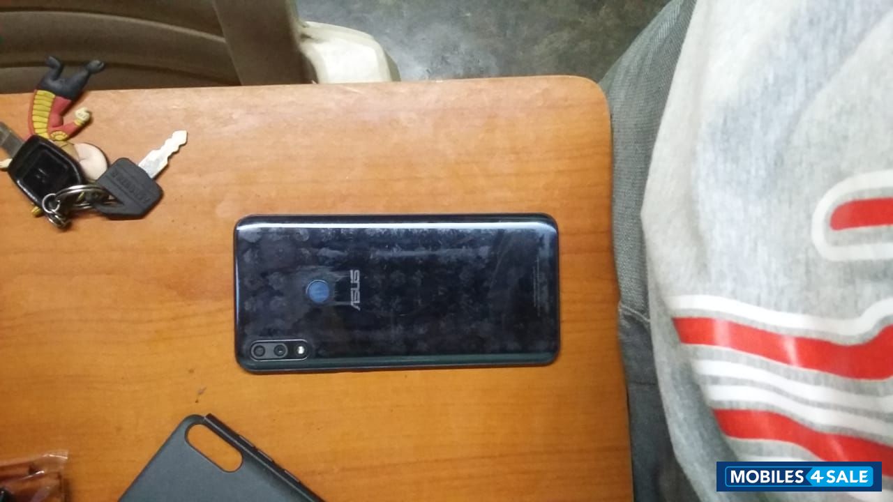 Asus  Zenfone max pro m2