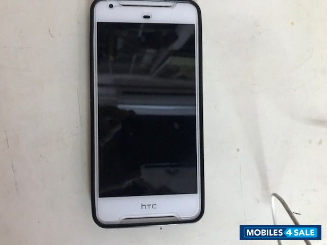 White HTC Desire 628 Dual SIM