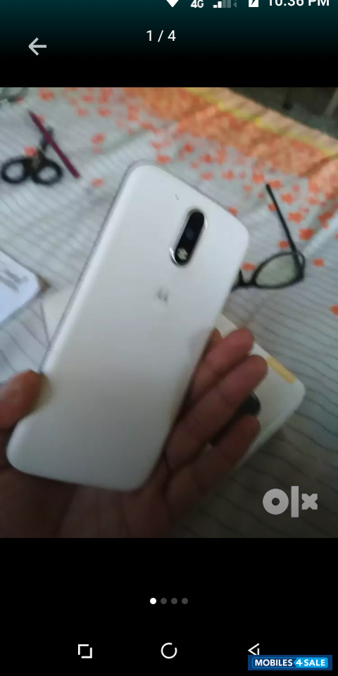 White Motorola G4