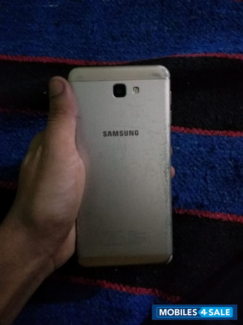 Samsung  Galaxy J7 prim