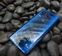 Motorola  One Vision