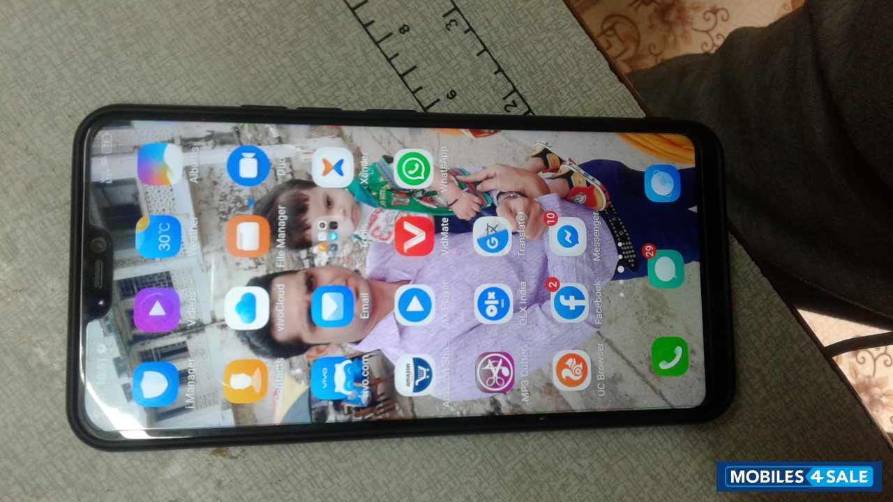 Vivo  V9 youth