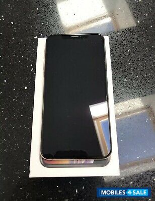 Apple  3/3 Apple iPhone XS Max - 256GB - Gold (Unlocked)