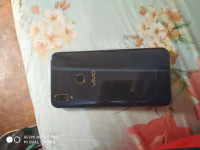 Vivo  V11