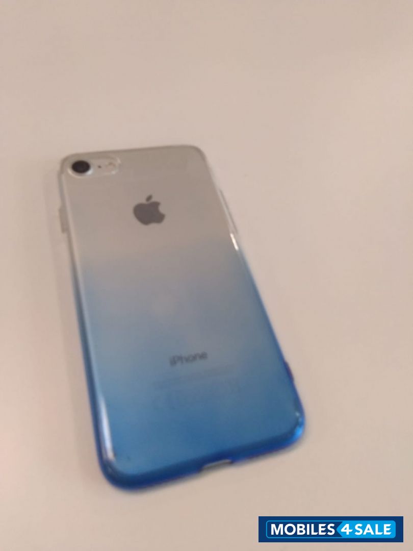 Apple iphone 7 Silver 128 GB