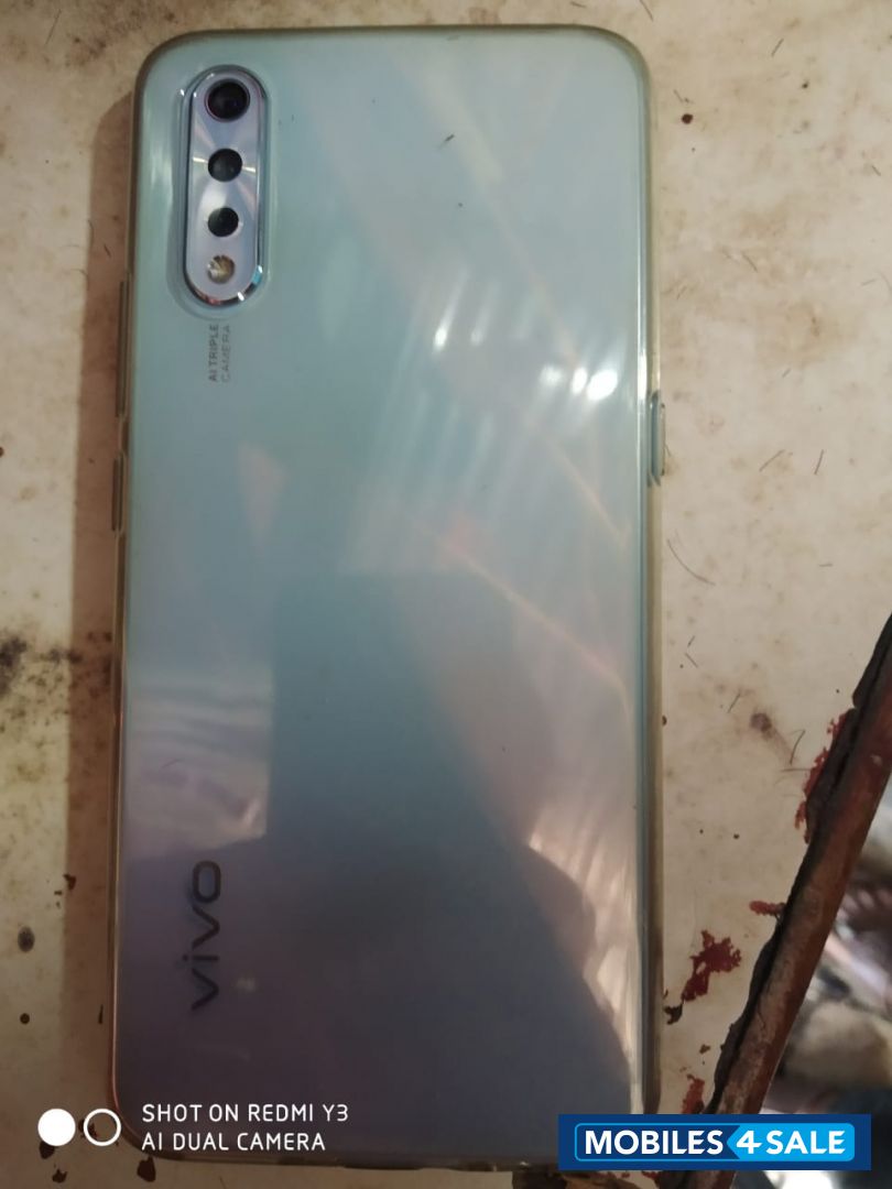 Vivo  S1