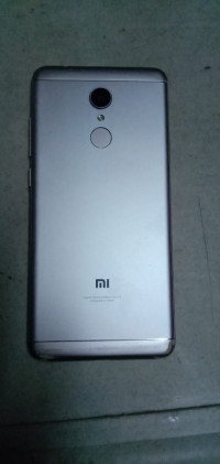Xiaomi  Mi 5