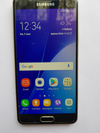 Gold Samsung Galaxy A5 2016