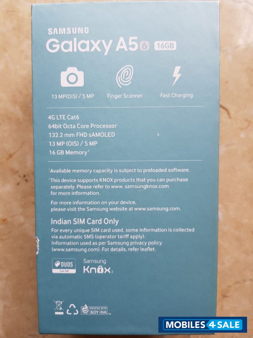 Gold Samsung Galaxy A5 2016