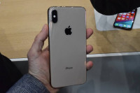 Gold Apple  Iphone xs max