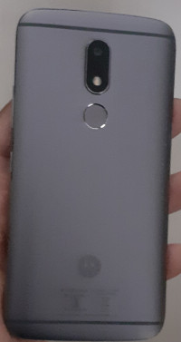 Motorola  Moto M