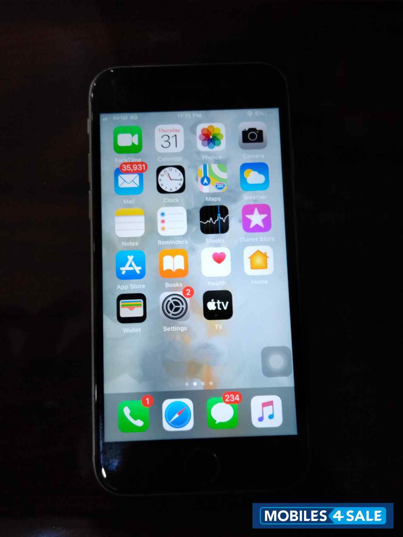 Space Grey Apple  6s 64gb