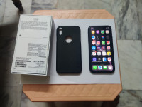 Black Apple  iphone xr