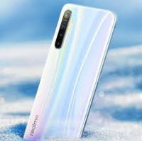 Oppo  real me Xt