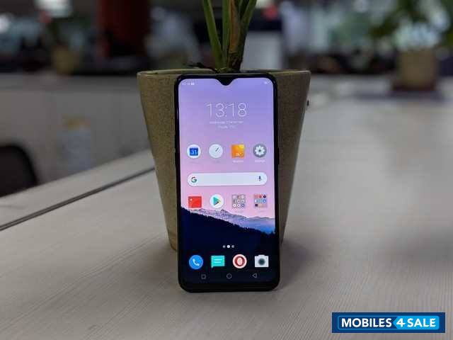 Brave Blue Realme  U1