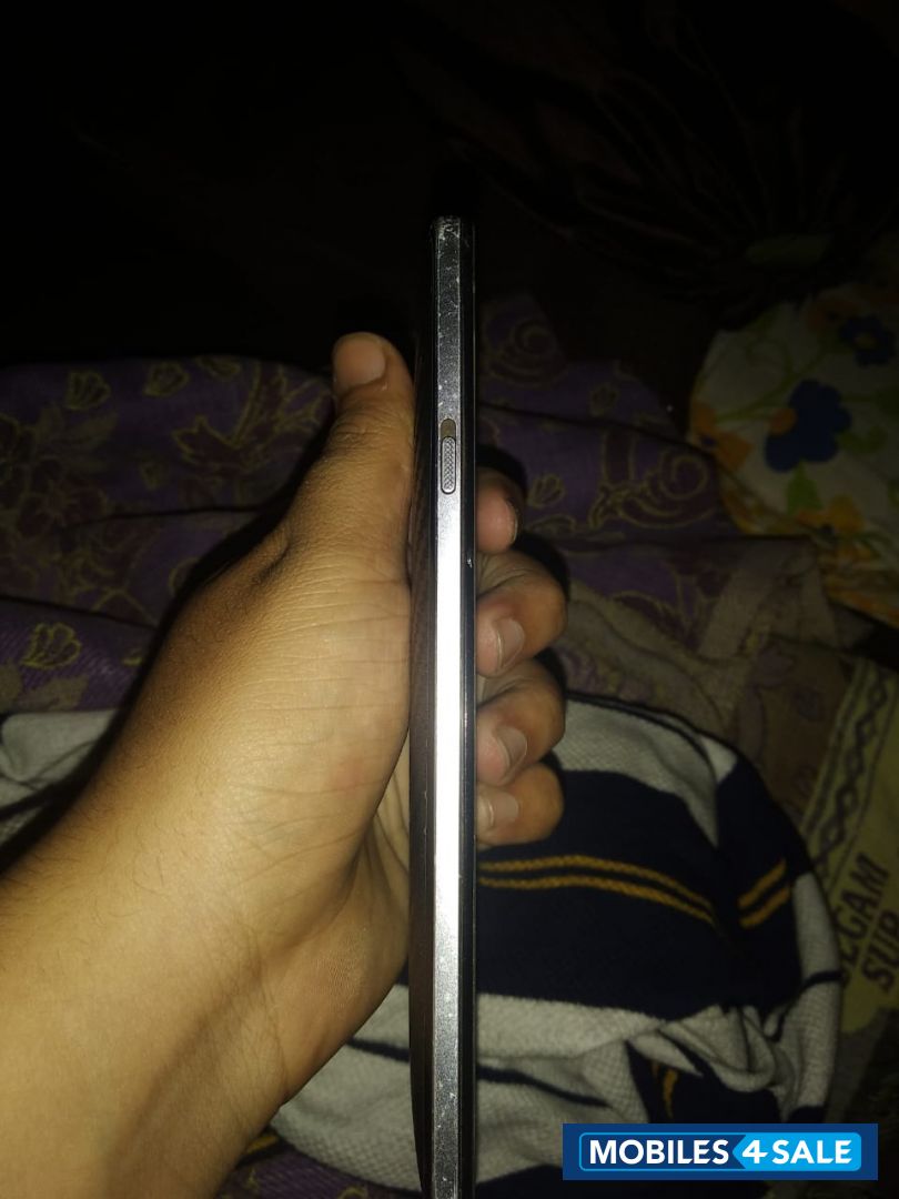 OnePlus One plus 2 OnePlus One plus 2