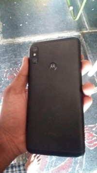 Motorola One power