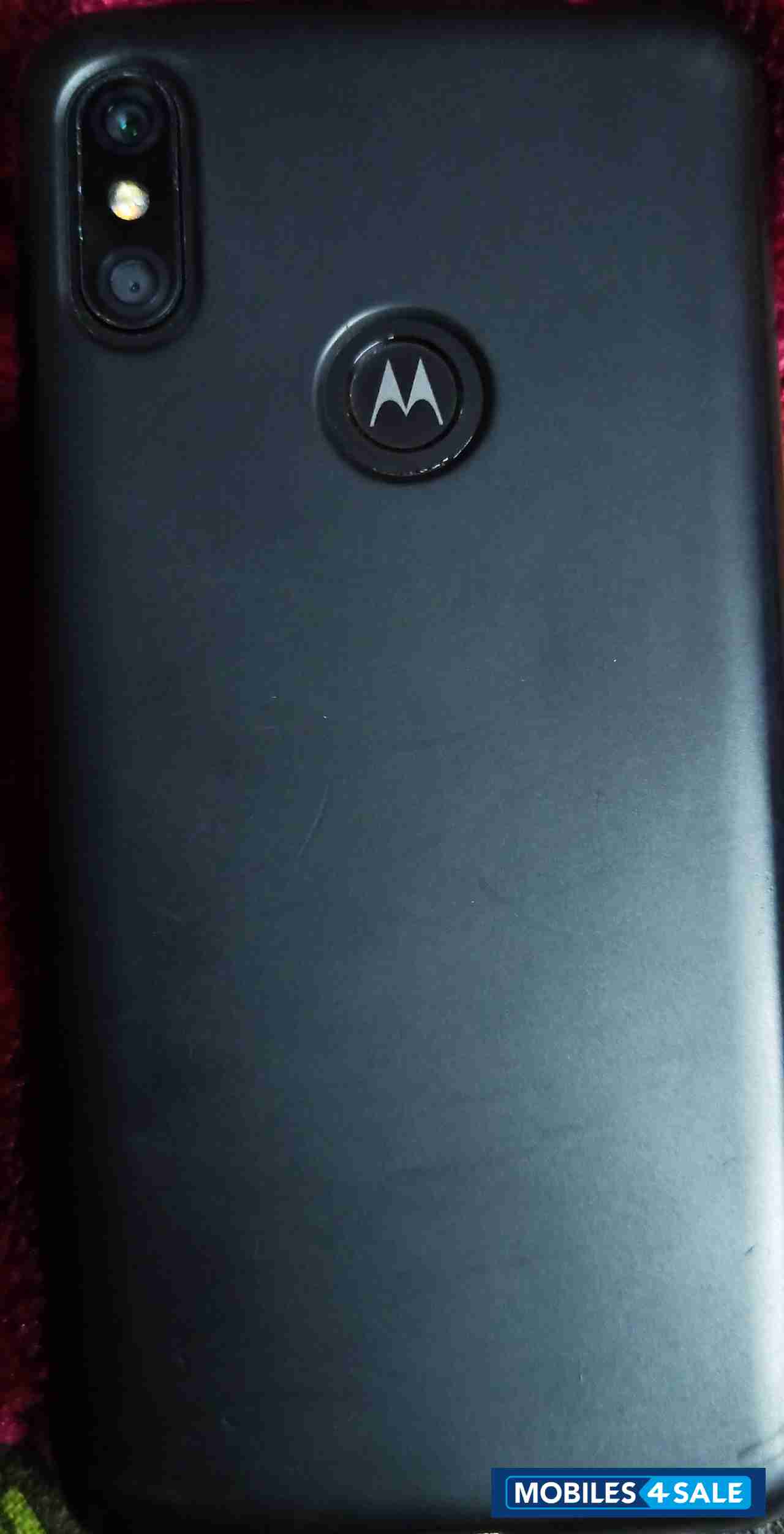 Motorola  One power