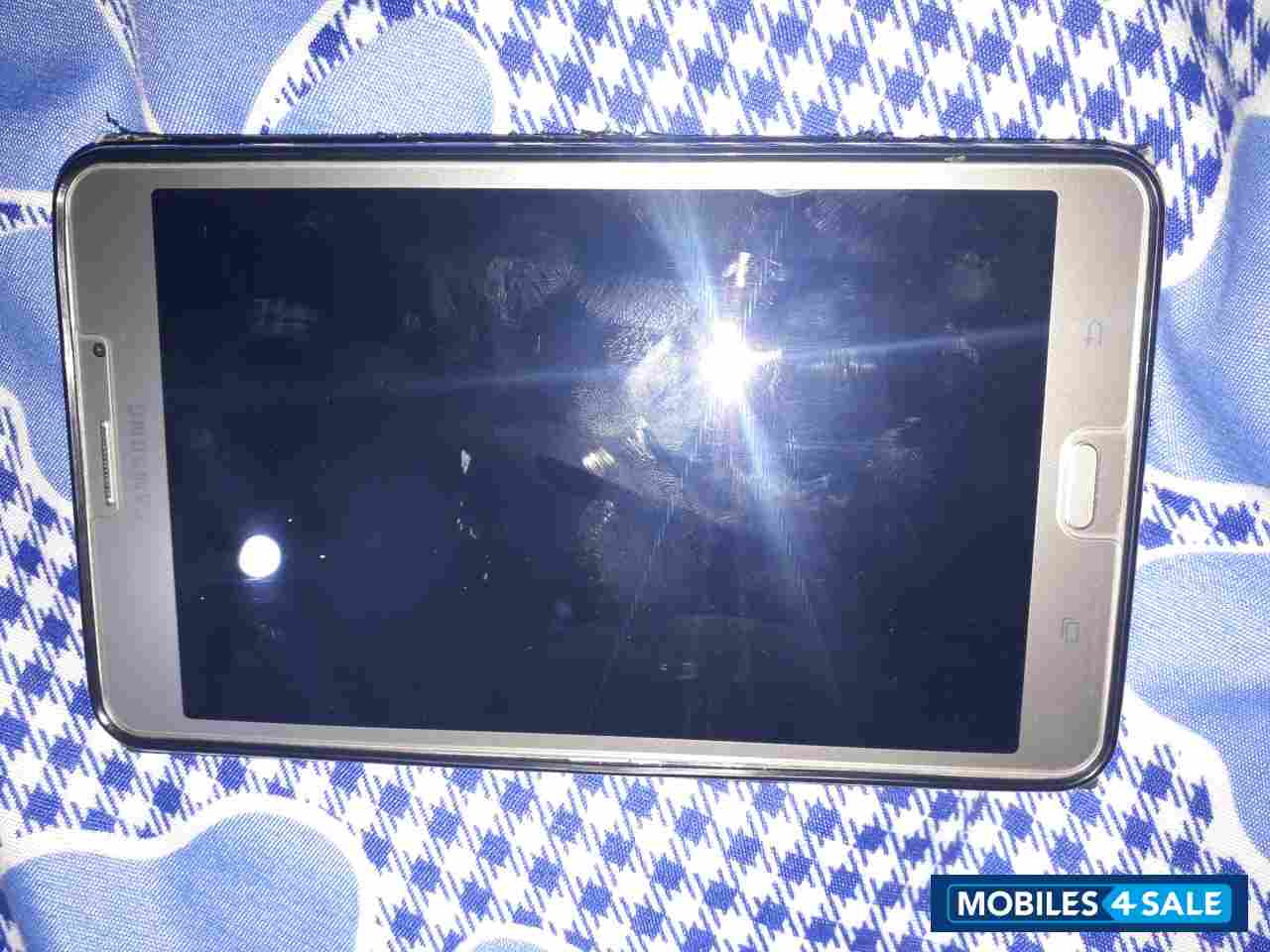 Samsung  Galaxy J max