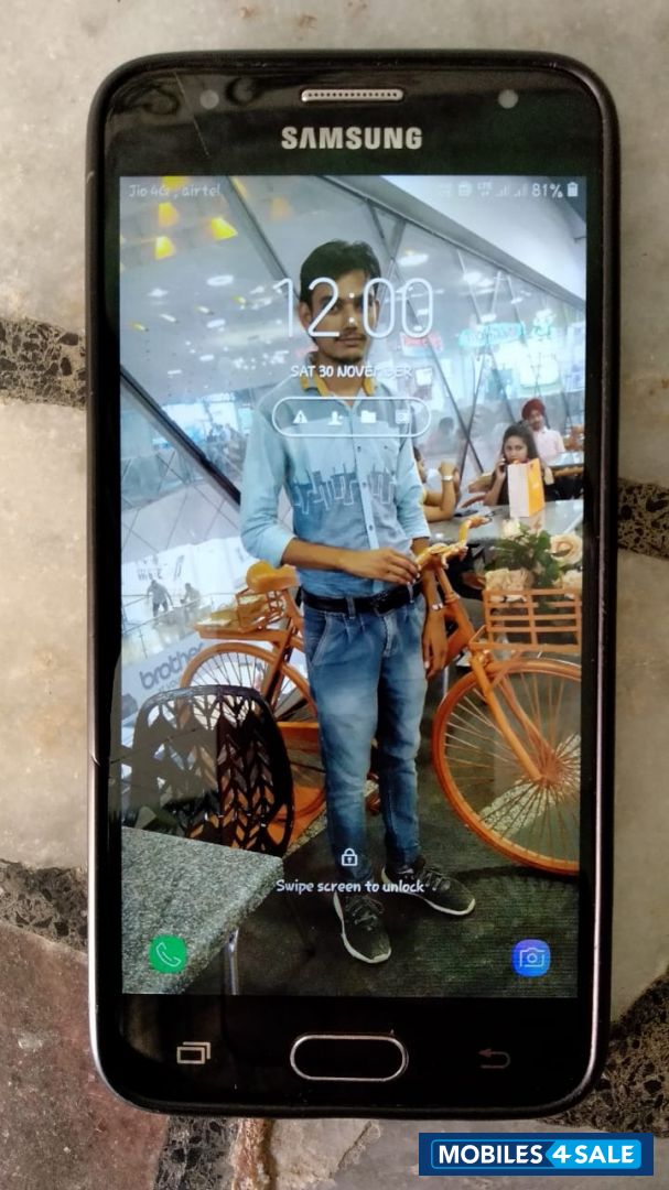 Black Samsung  J5 prime